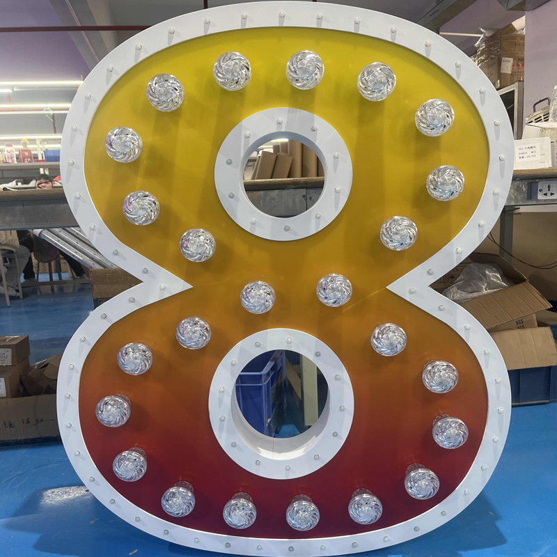 ���ƵƵ���������LED���������ڻ�����